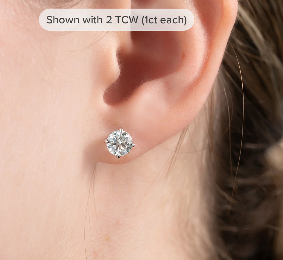 Round Diamond Studs