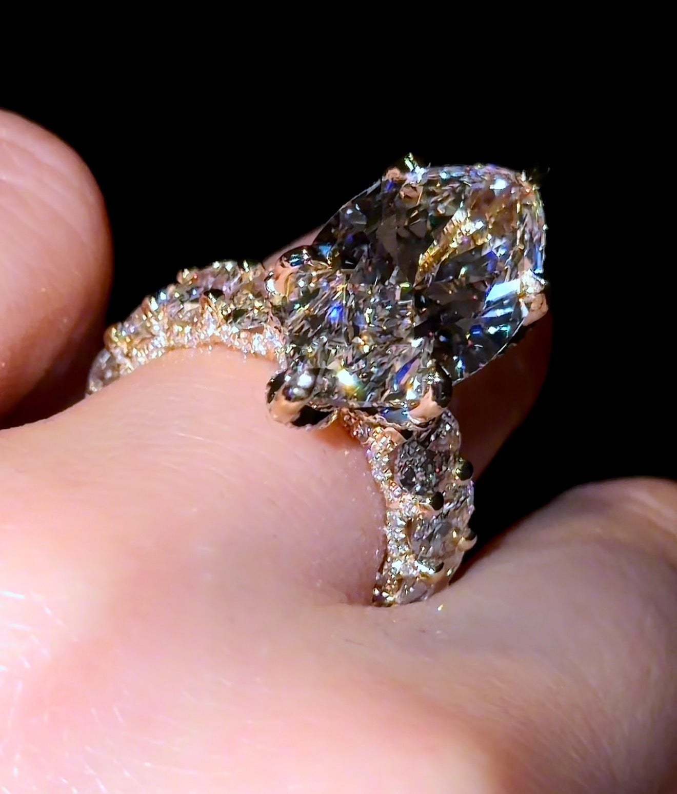 Marquise Flower Super Queen