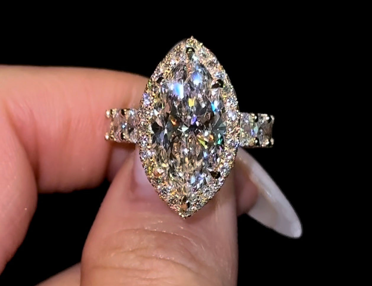Traditional Marquise Queen Ring
