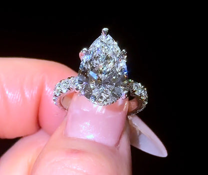 Pear Pavé Everything