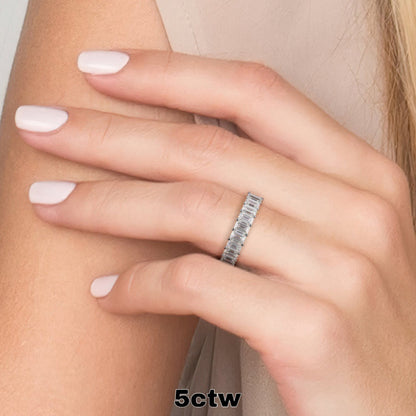 祖母绿永恒戒指