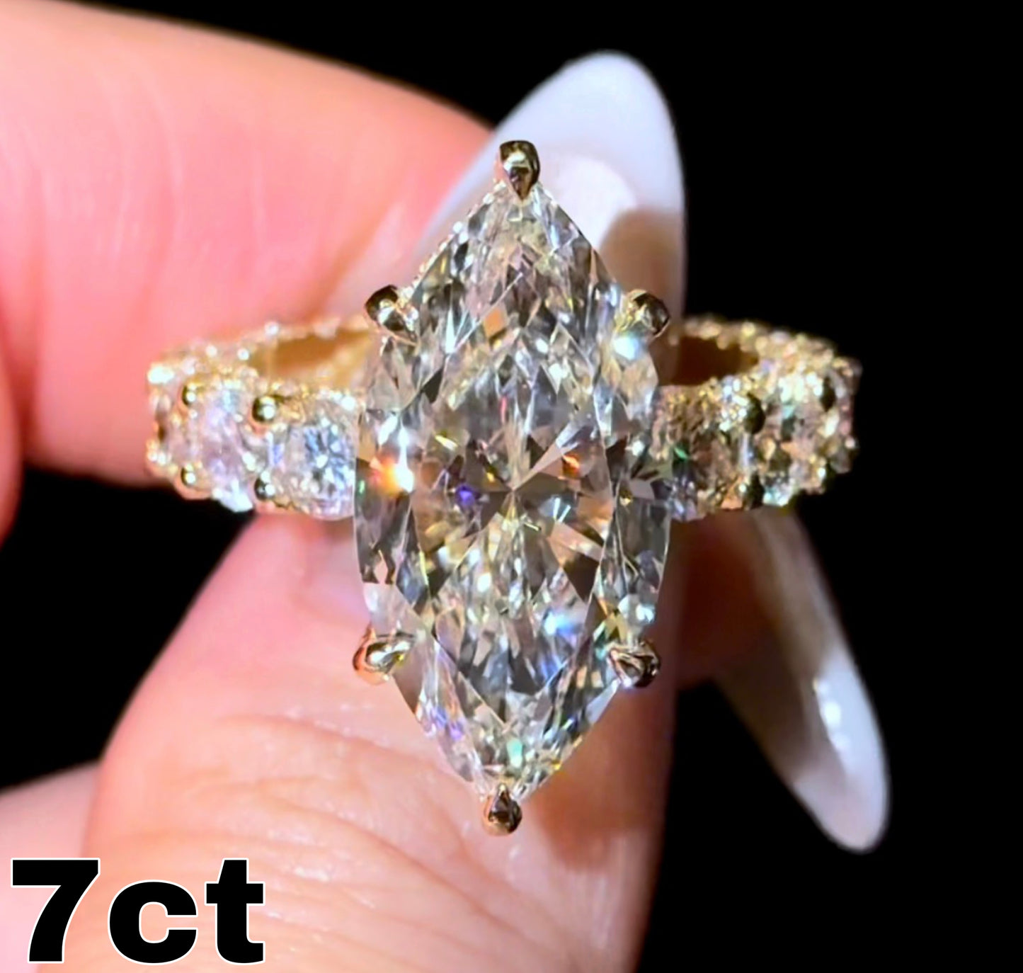 Marquise Queen Ring