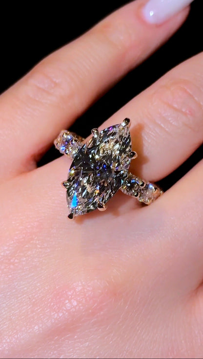 Marquise Queen Ring