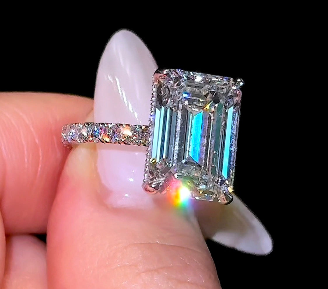 Emerald Pavé Everything