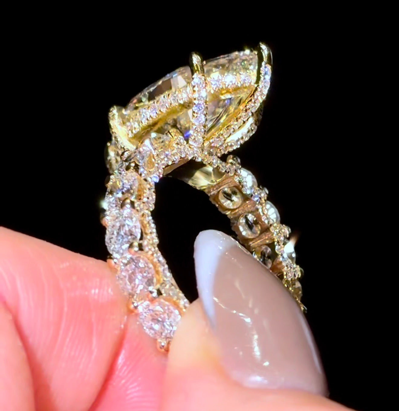 Marquise Queen Ring