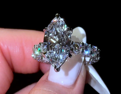Marquise Queen Ring