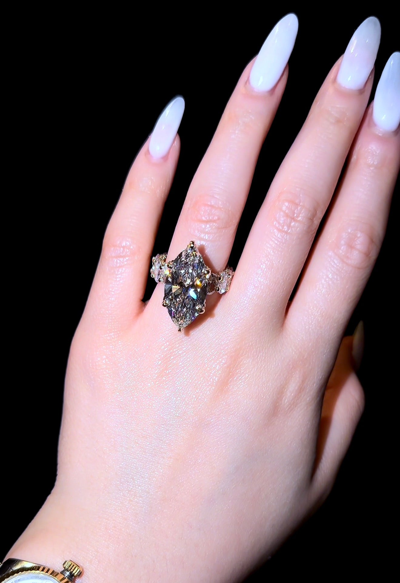 Marquise Flower Super Queen