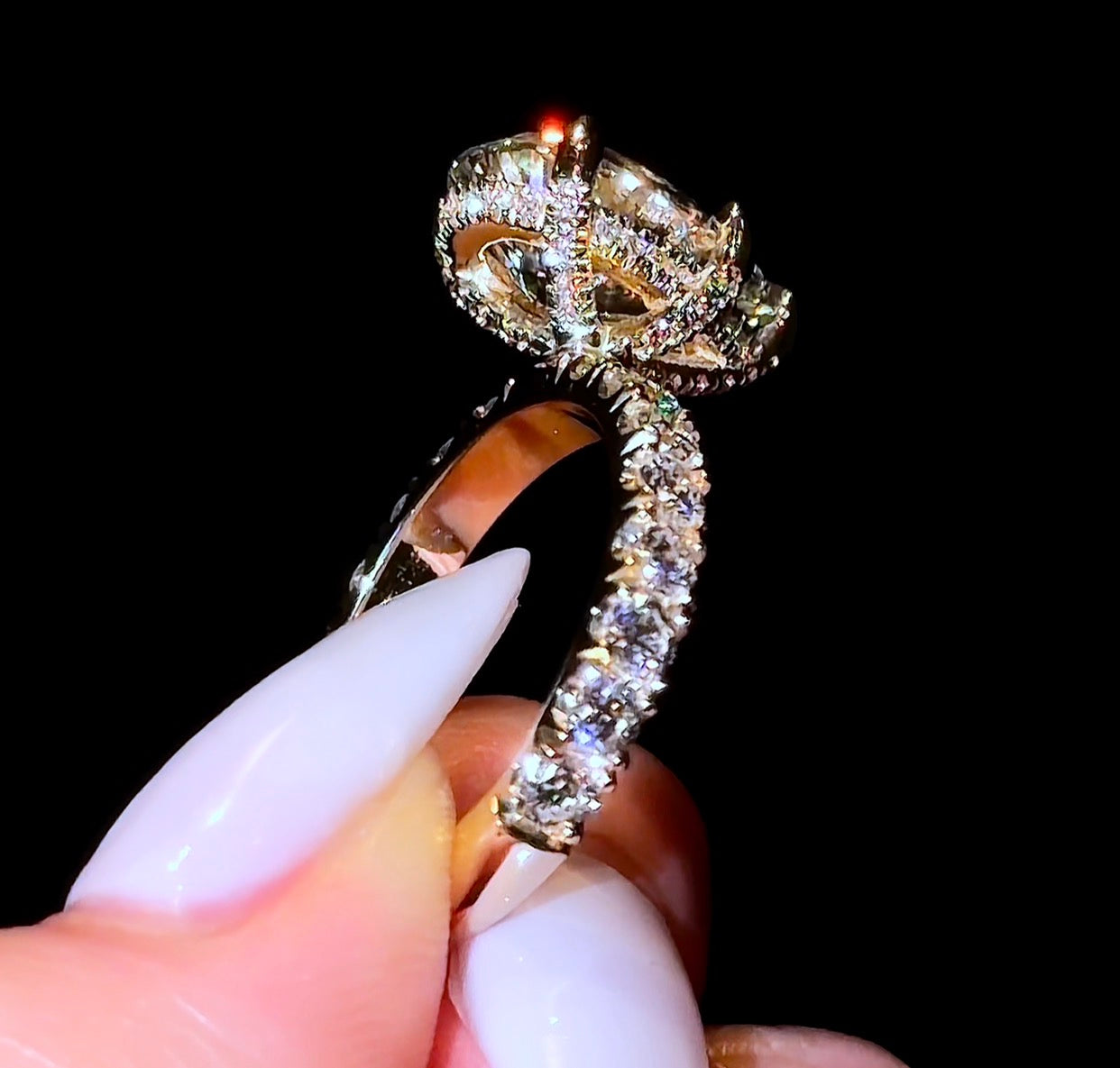 Pear Pavé Everything