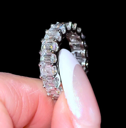 Smaragd U Prong Eternity