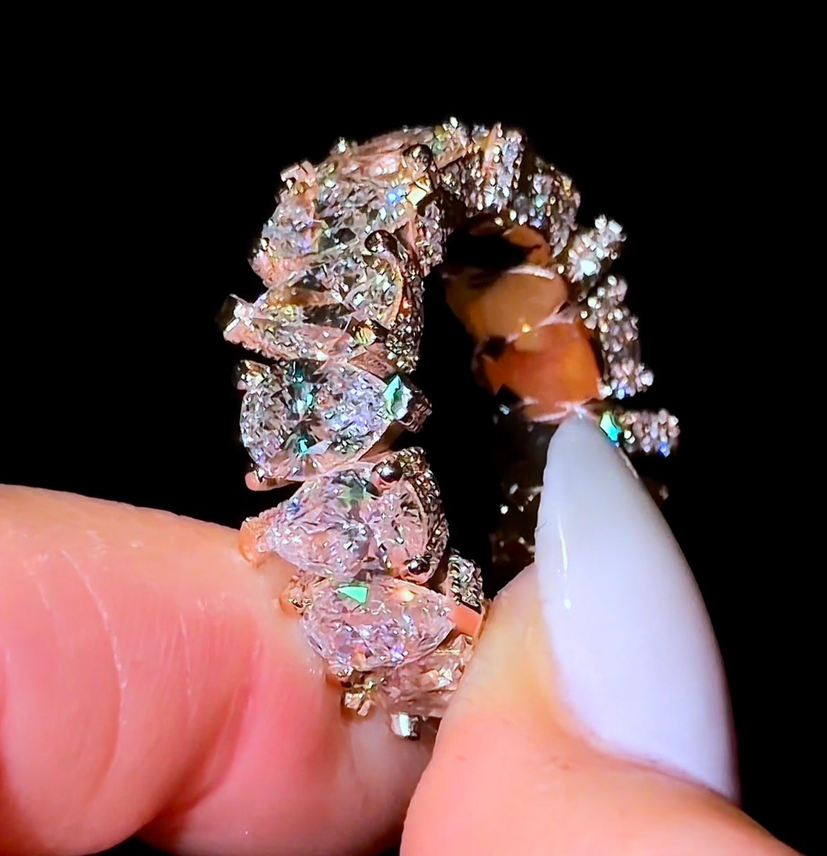 Pear Super Queen Wedding Band