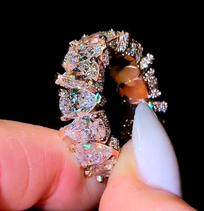 Pear Super Queen Wedding Band