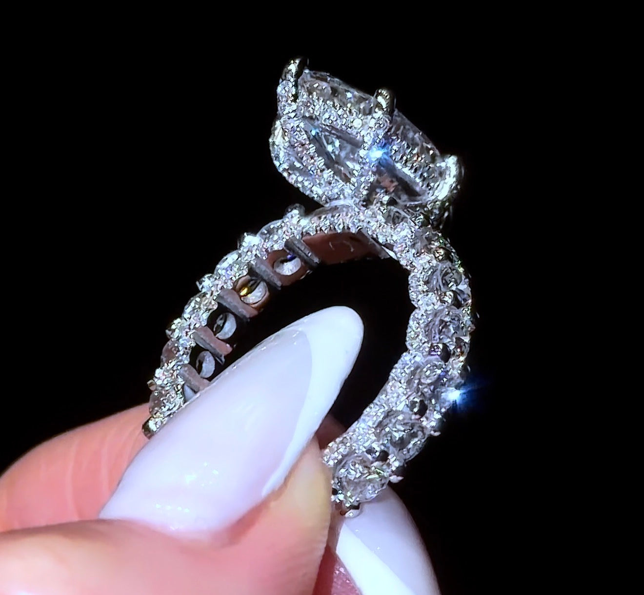 Marquise Queen Ring