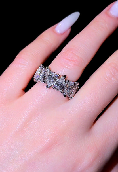 Pear Super Queen Wedding Band