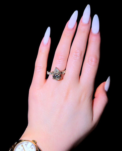 Pear Pavé Everything