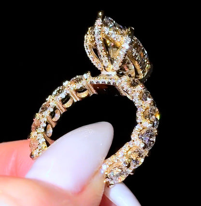 Marquise Queen Ring