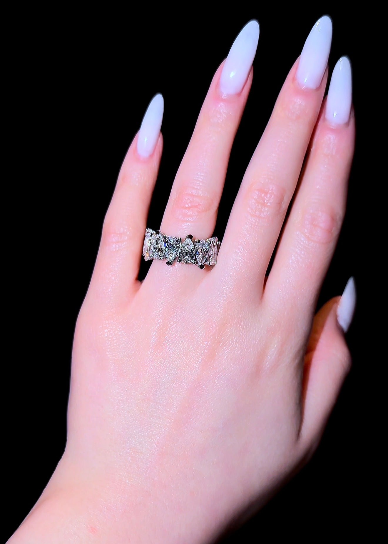 Pear Super Queen Wedding Band