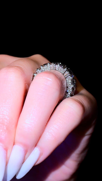 Pear Super Queen Wedding Band