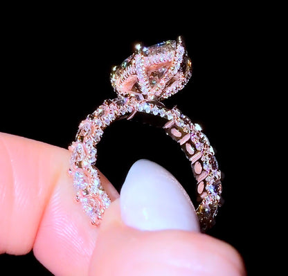 Marquise Queen Ring