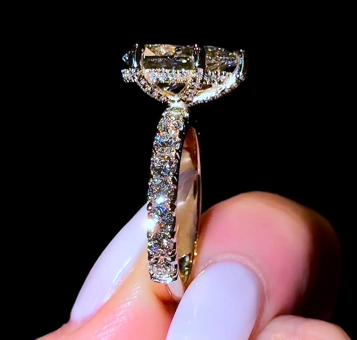Pear Pavé Everything
