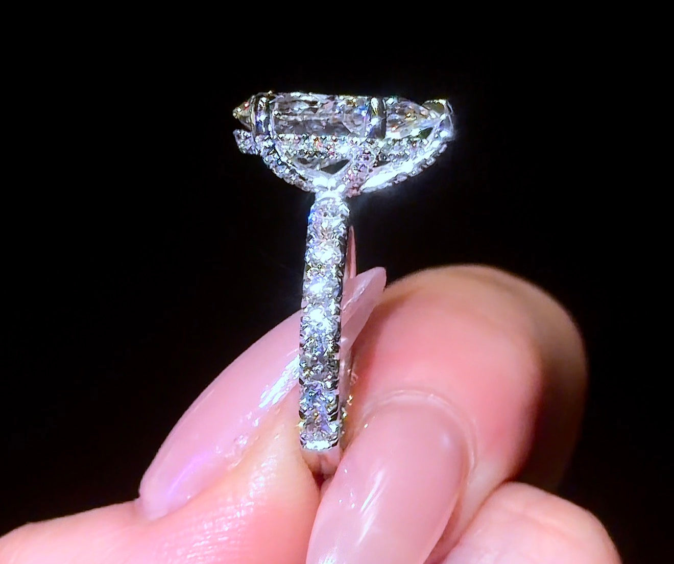 Pear Pavé Everything