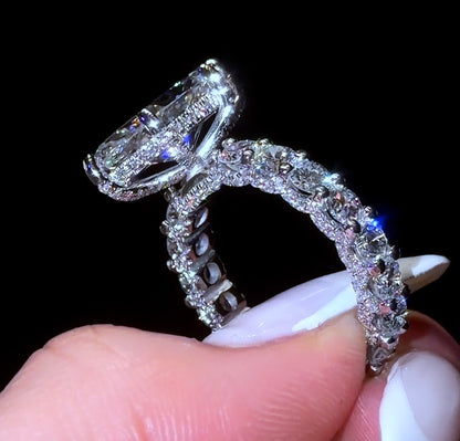 Marquise Queen Ring