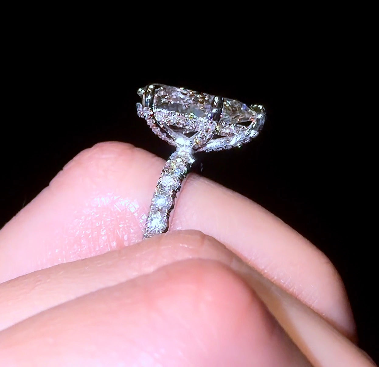 Pear Pavé Everything