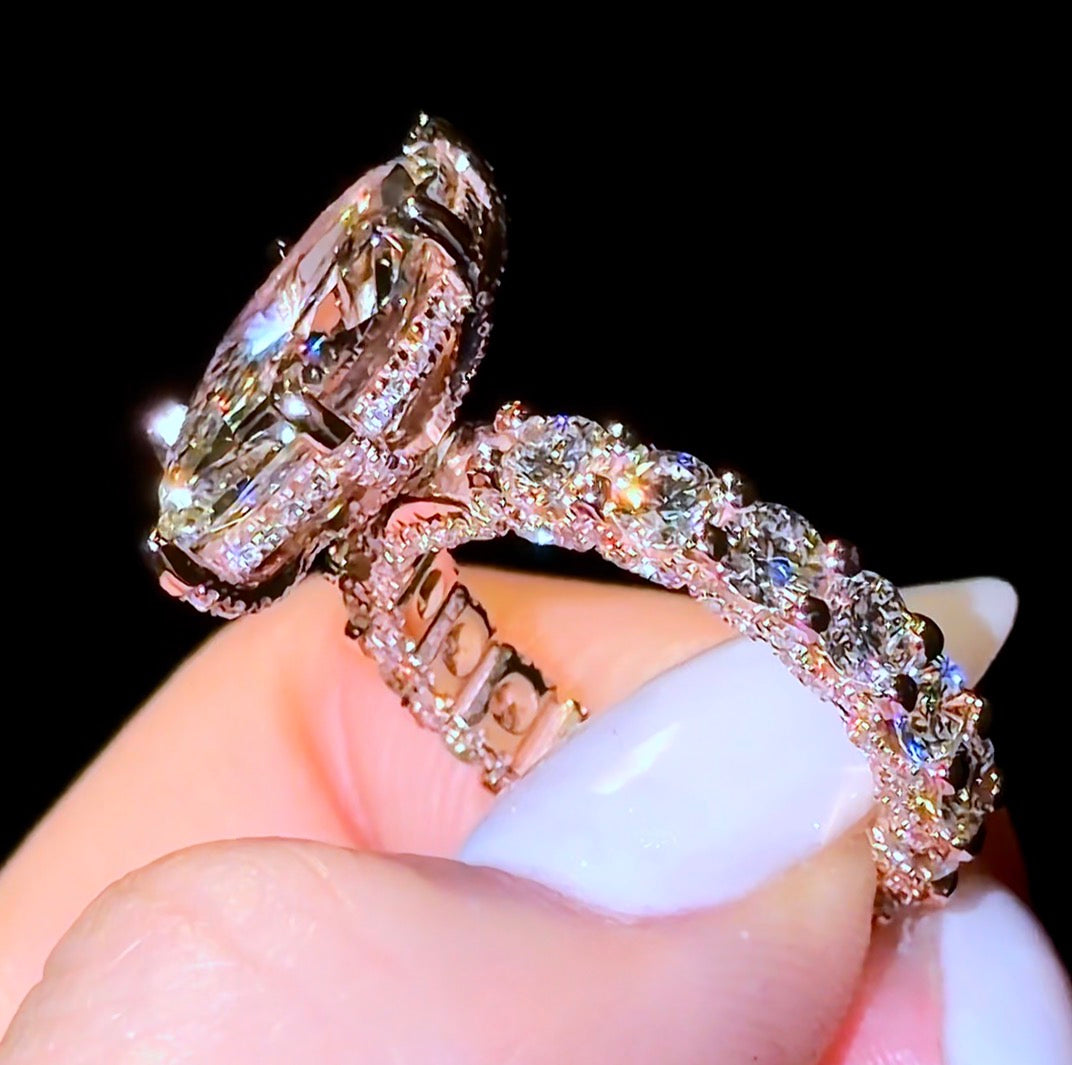 Marquise Queen Ring