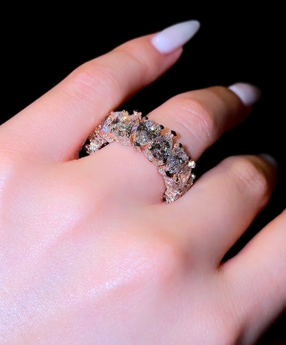 Pear Super Queen Wedding Band