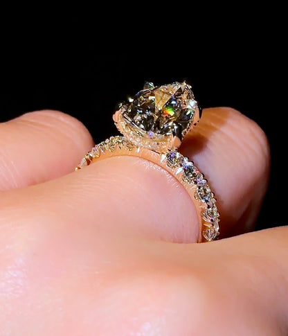 Pear Pavé Everything