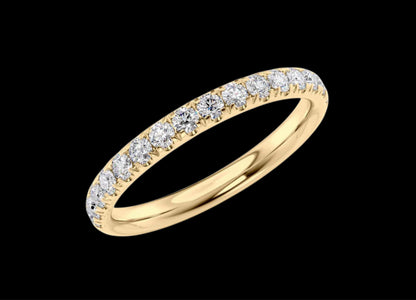 2.3mm Pavé Wedding Band