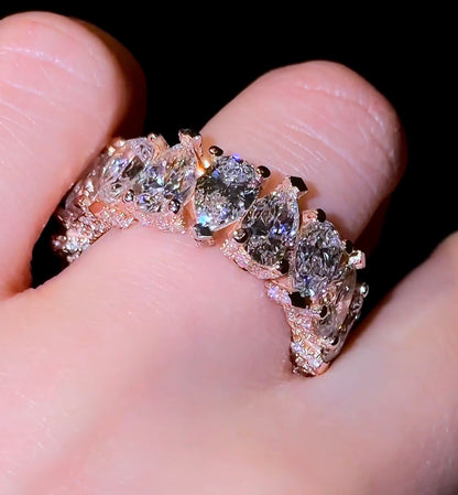 Pear Super Queen Wedding Band