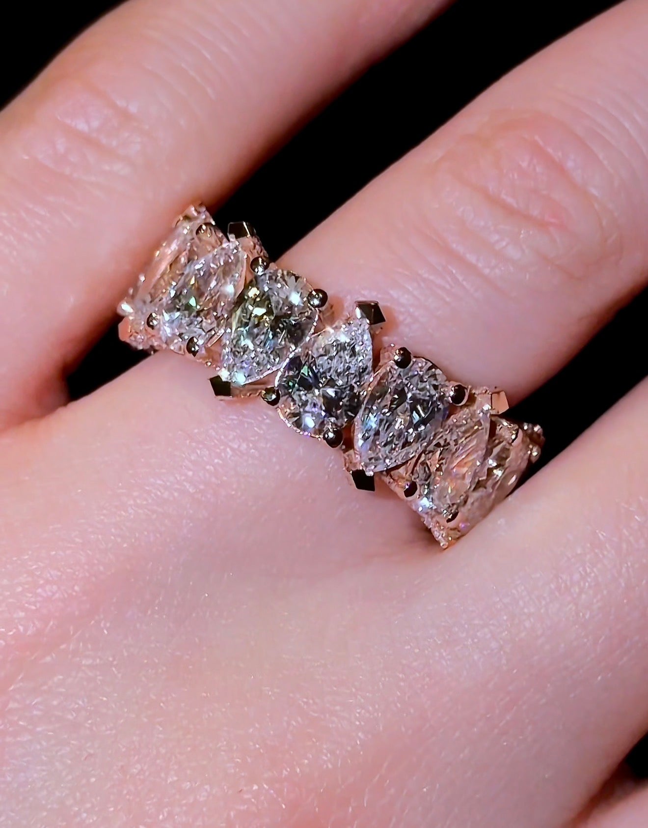 Pear Super Queen Wedding Band