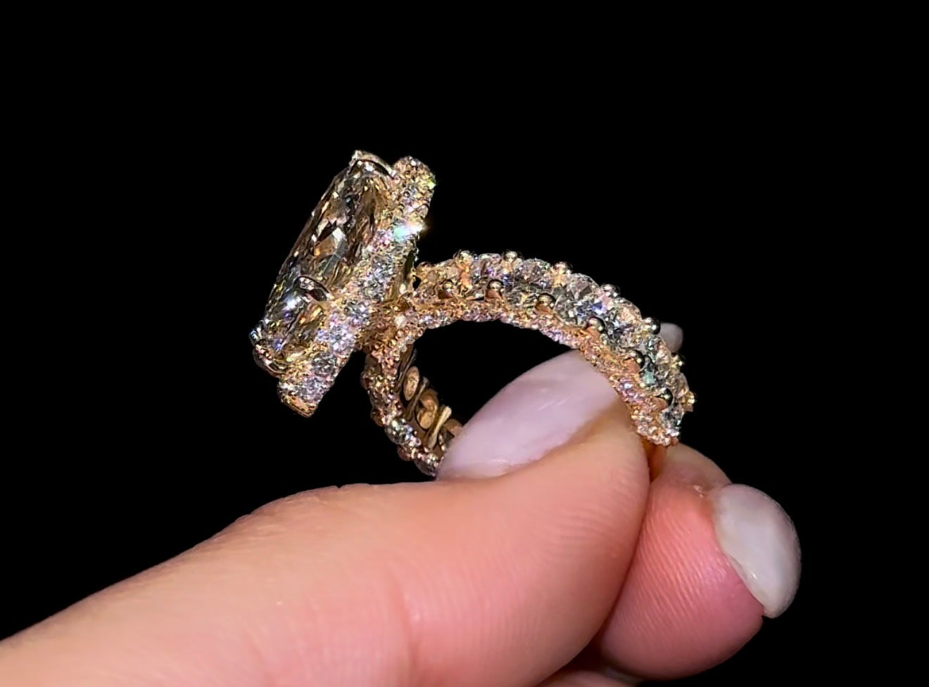 Traditional Marquise Queen Ring