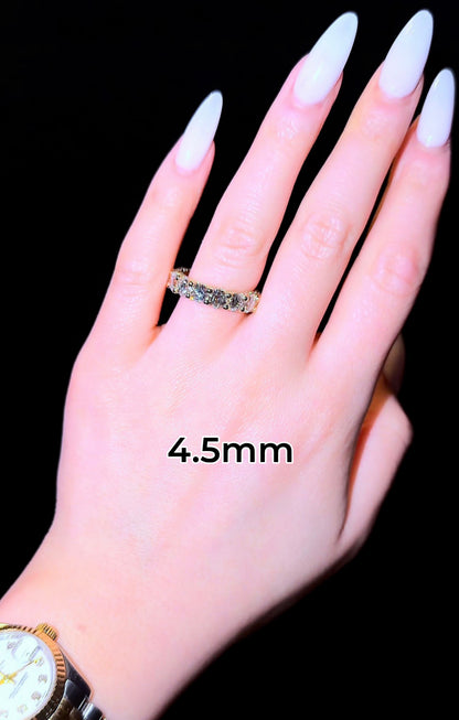 Queen Wedding Band